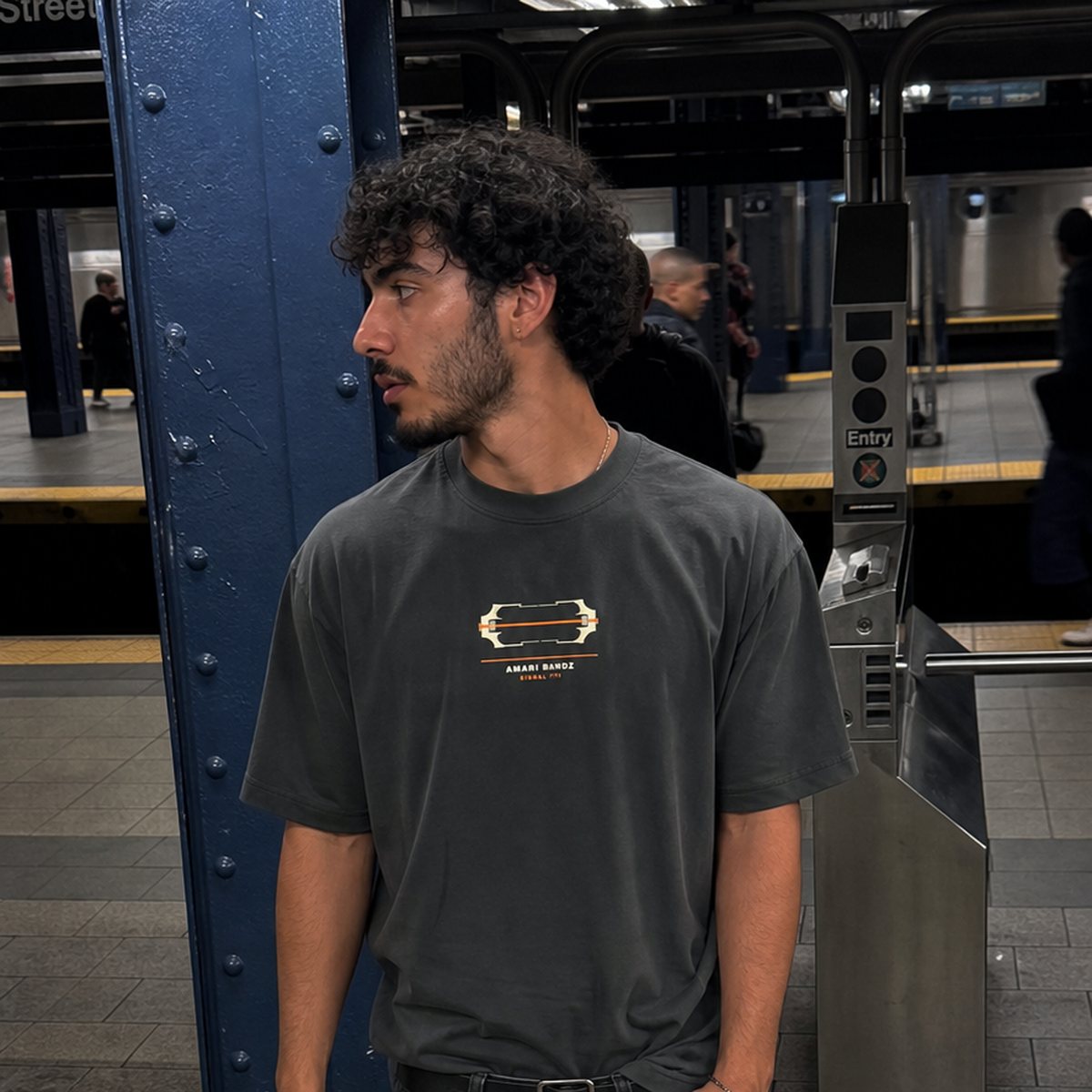 SIGNAL SAINT Tee